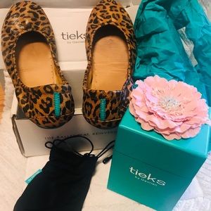 Size 7 Leopard Print Tieks. Almost new!